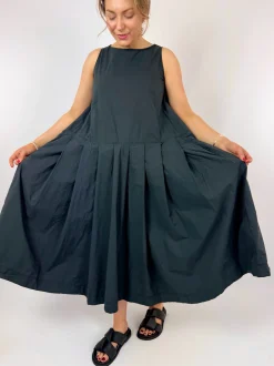 Album Di Famiglia 024 TC Dress Black