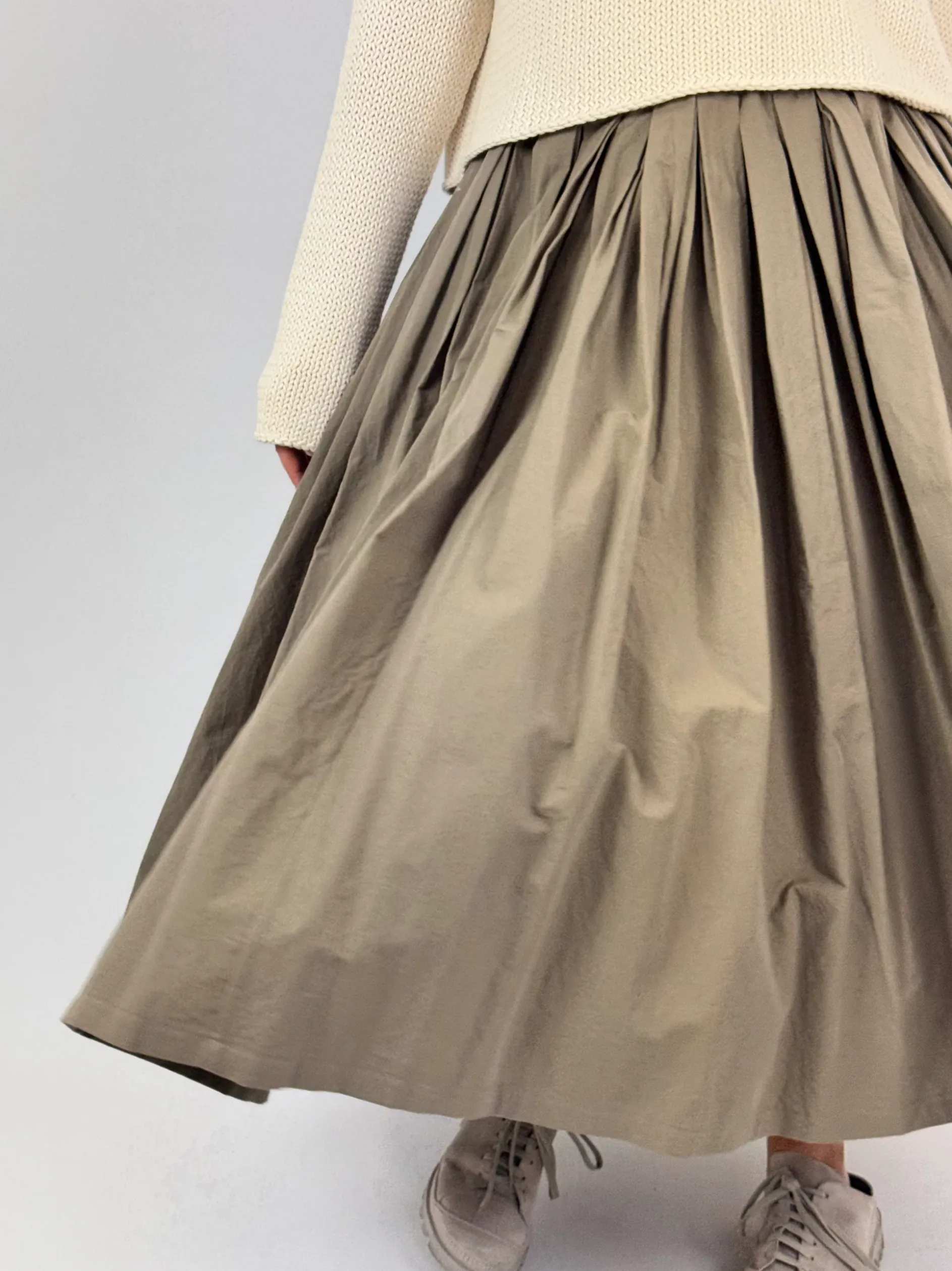 Apuntob 1900 Skirt Mud