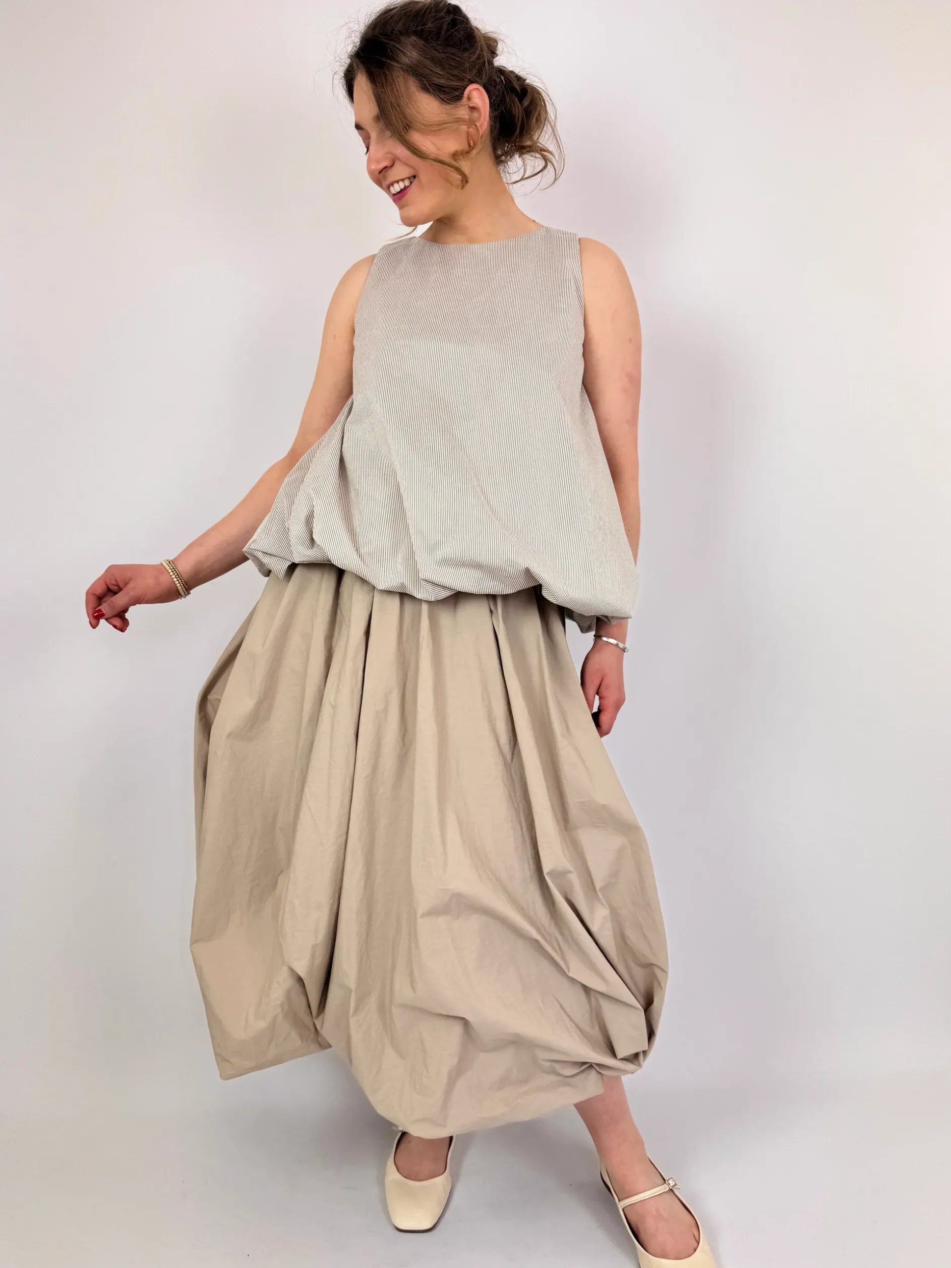 Apuntob 1925 Skirt Sand