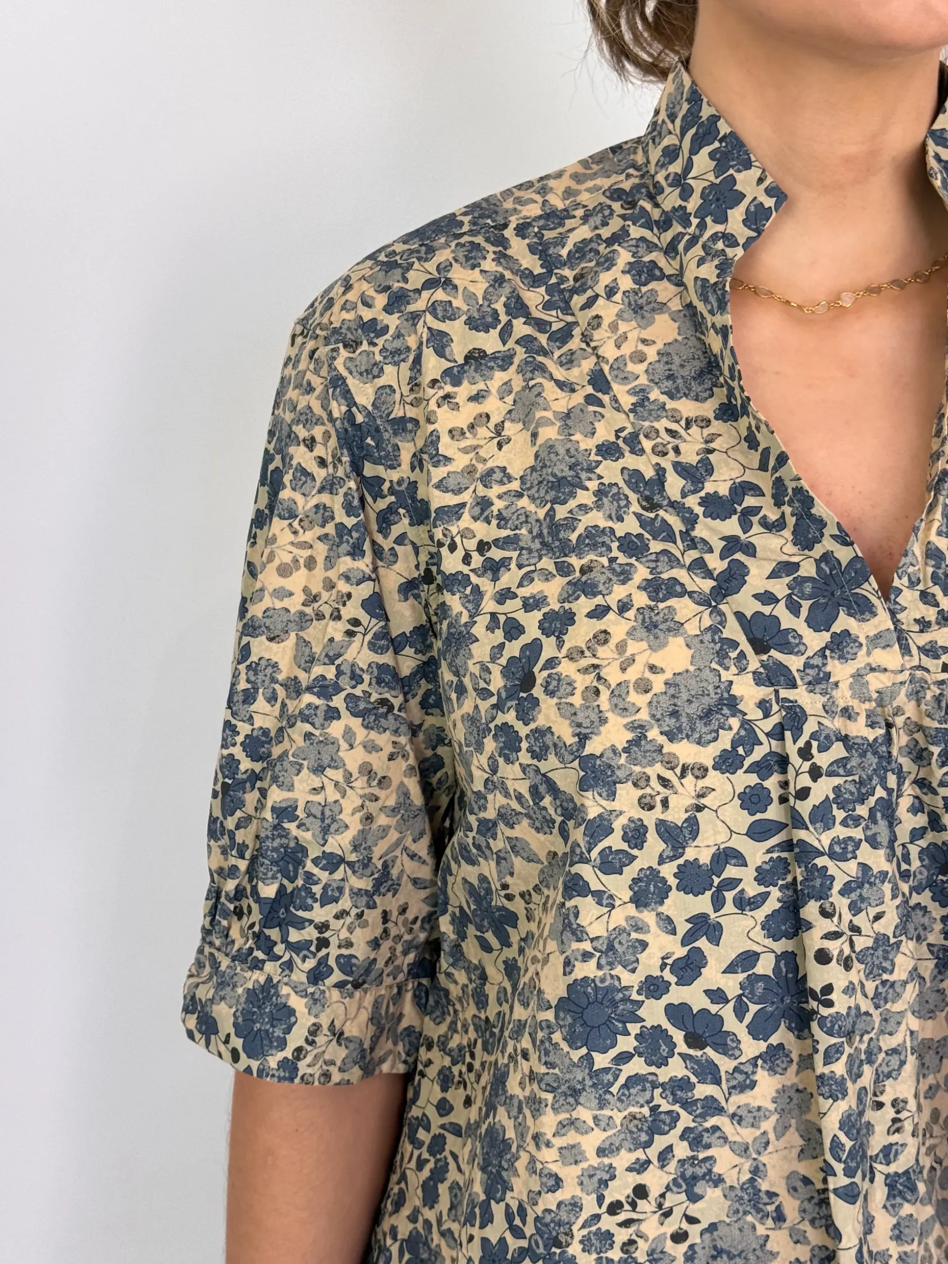 Bergfabel Vera Shirt Flower