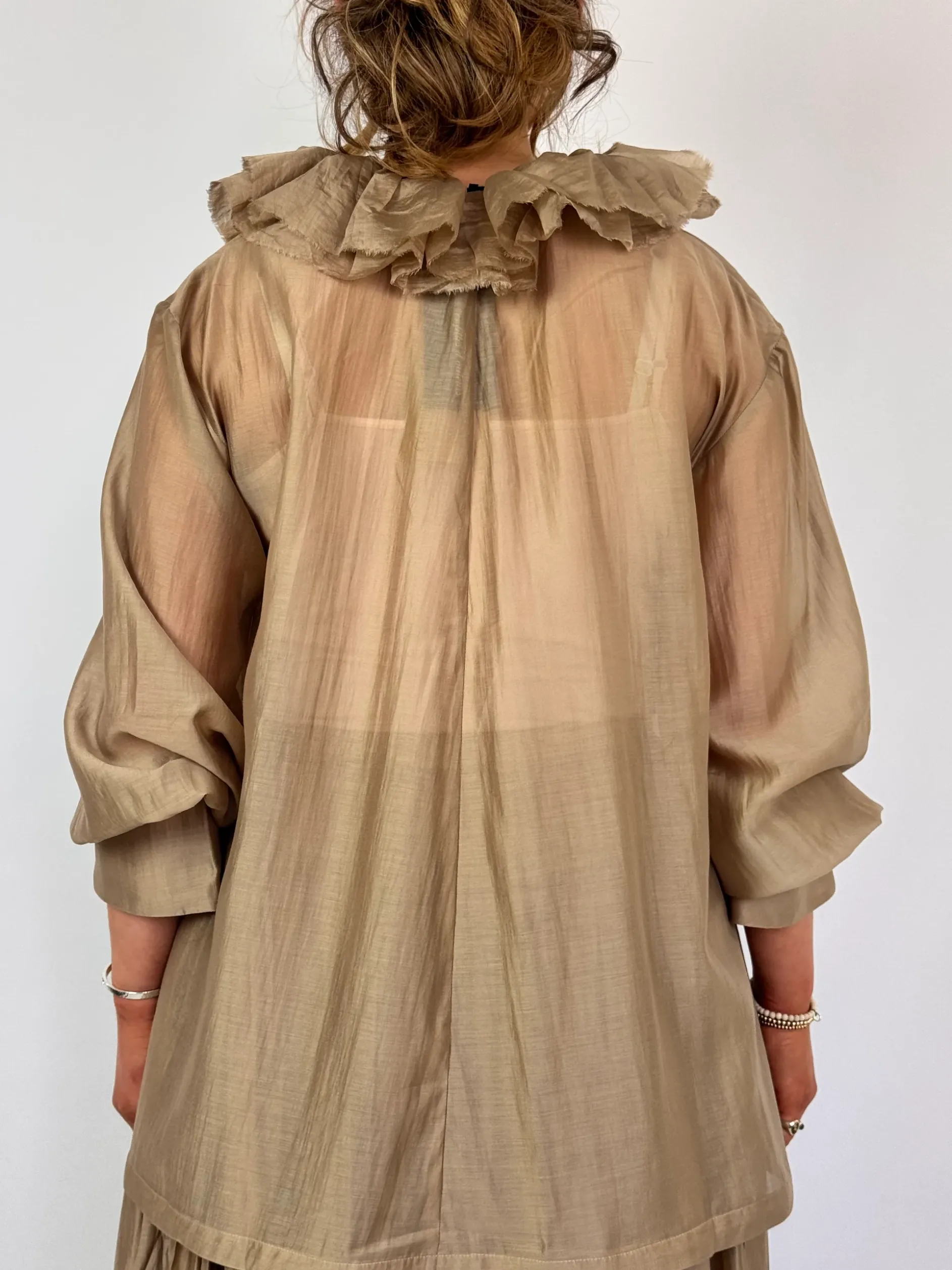 Les Filles d'Ailleurs 834 Blouse Gold