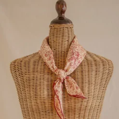 Tapis Noir Small Classical Pink Toile Scarf