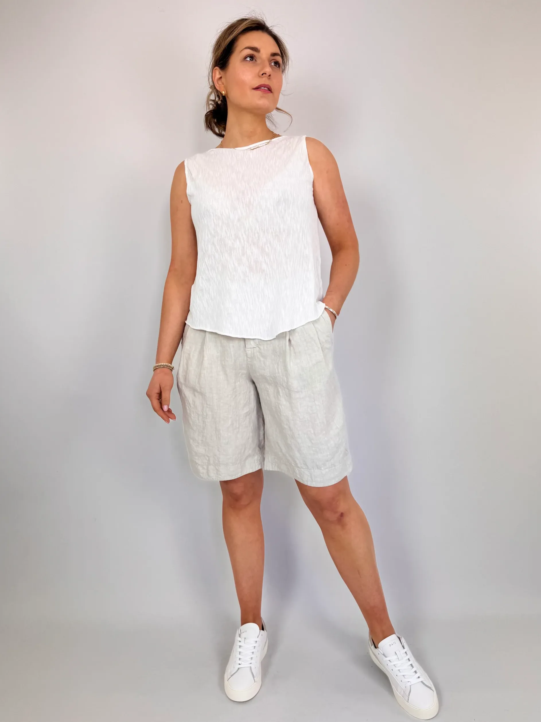 Transit Par-Such D134 Shorts Sand
